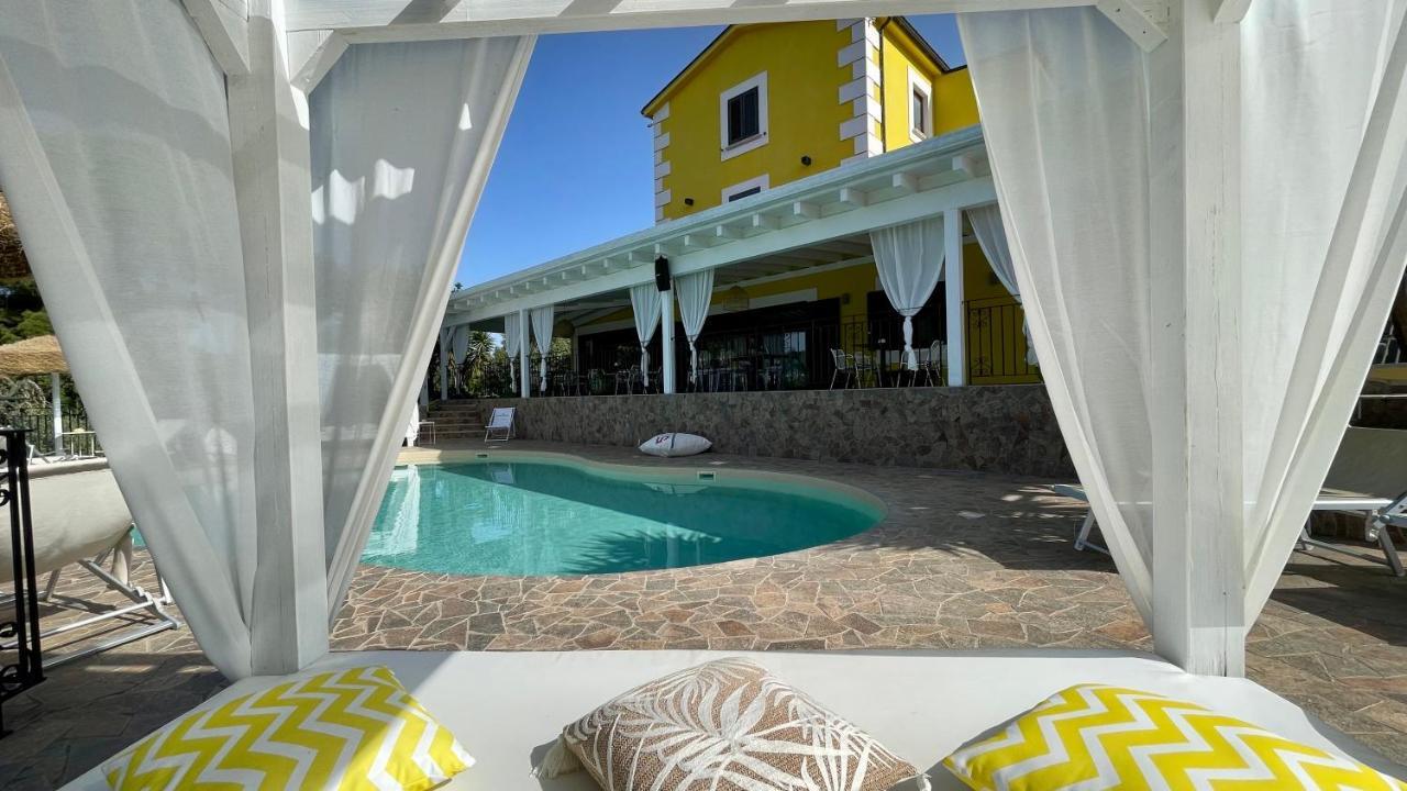 Bed and Breakfast Borgo Del Nespolo à Peschici Extérieur photo